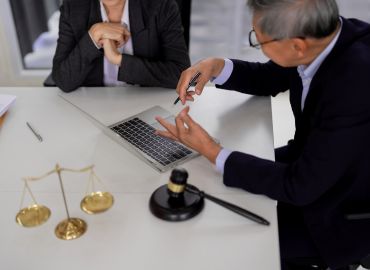 legal & financial guidance